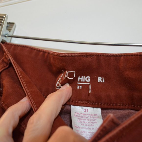 No Boundaries High Rise Cotton Brick Red Pockets Pants 21 - Picture 5 of 5